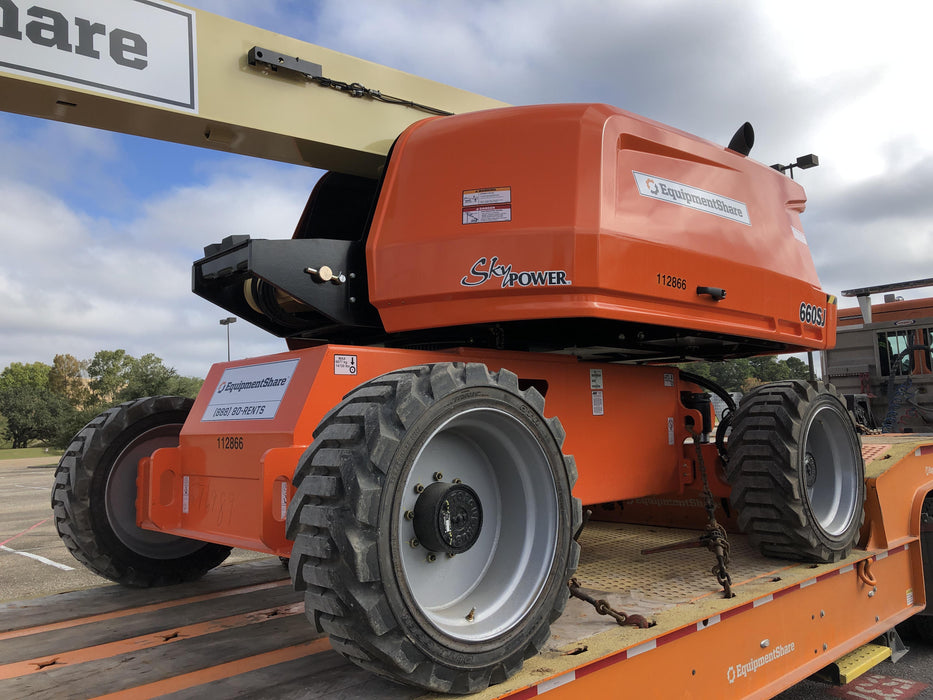 2020 JLG 660SJ