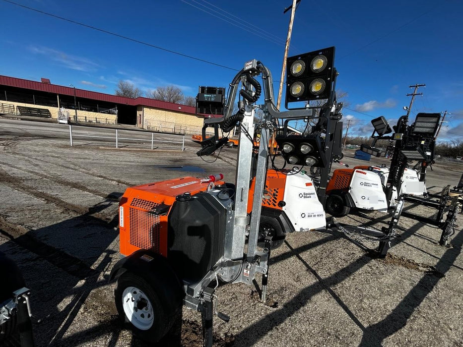 2024 Wanco WLTT-4MM4K Diesel, Deep Sea Controller, Shore Power Plug, Auto Start, (4) 350W LED Floodlights, 4kW Generator, 60 Gal Fuel Tank, 2" Ball, T3