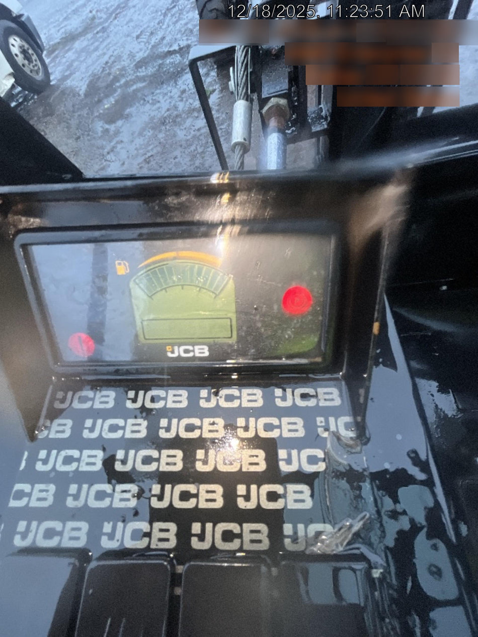 2021 JCB 930-4