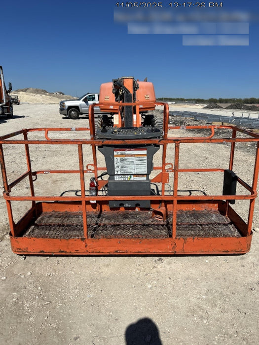 2019 JLG 660SJ