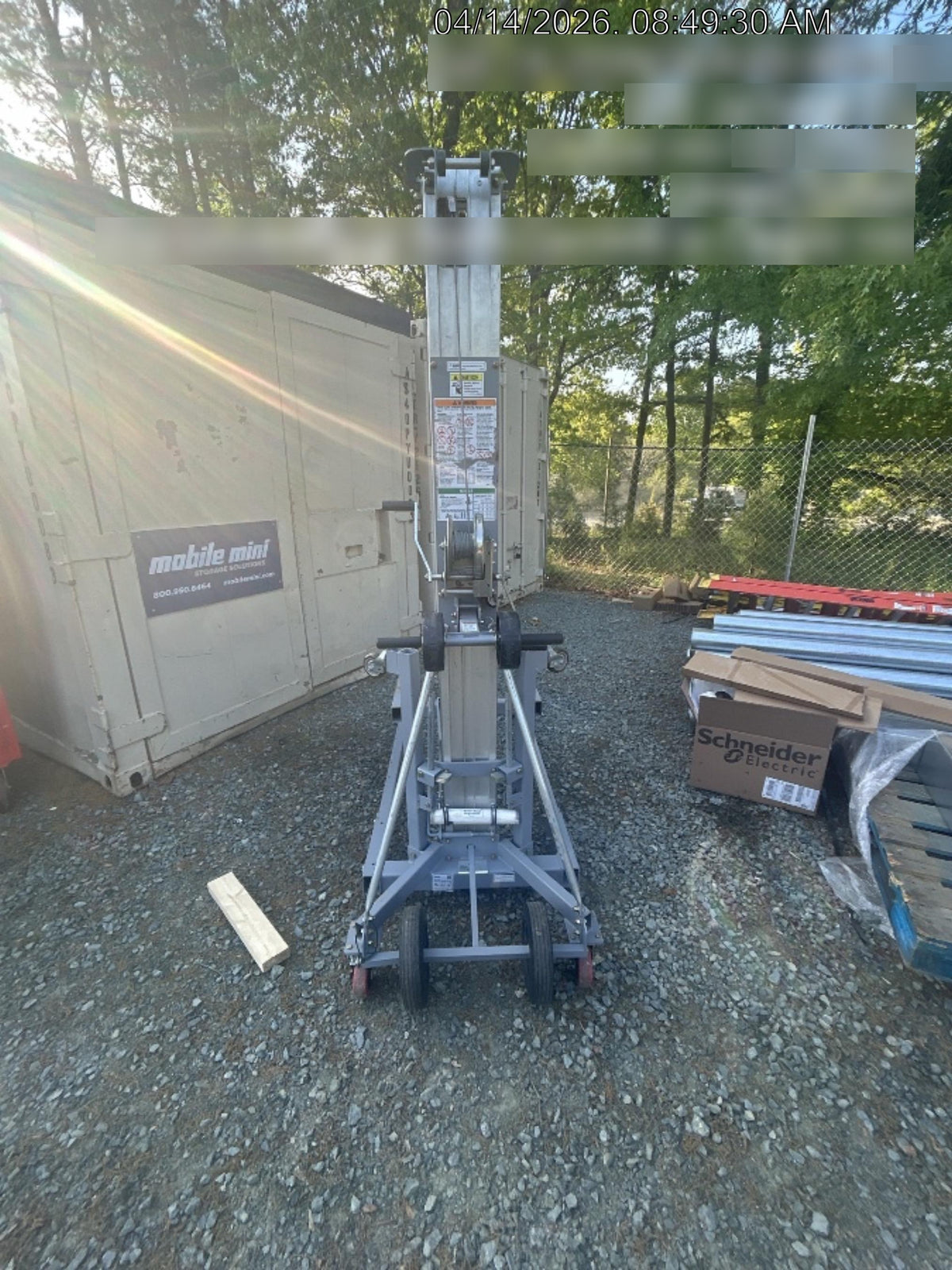 2023 GENIE SLC-24