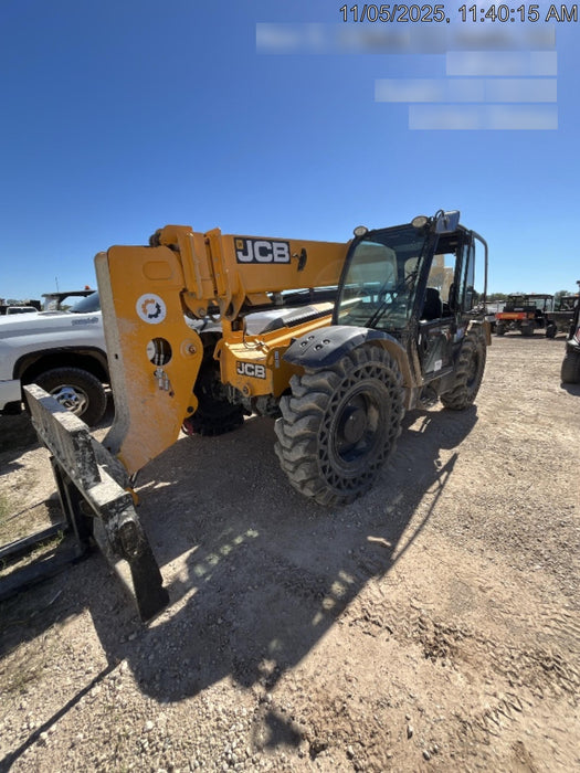2020 JCB 509-42 Cab/Heat/Air, Solid Tires, Work Lights, Beacon, Aux Hydraulics, Back up Alarm, Lifting Eye, ES Decals