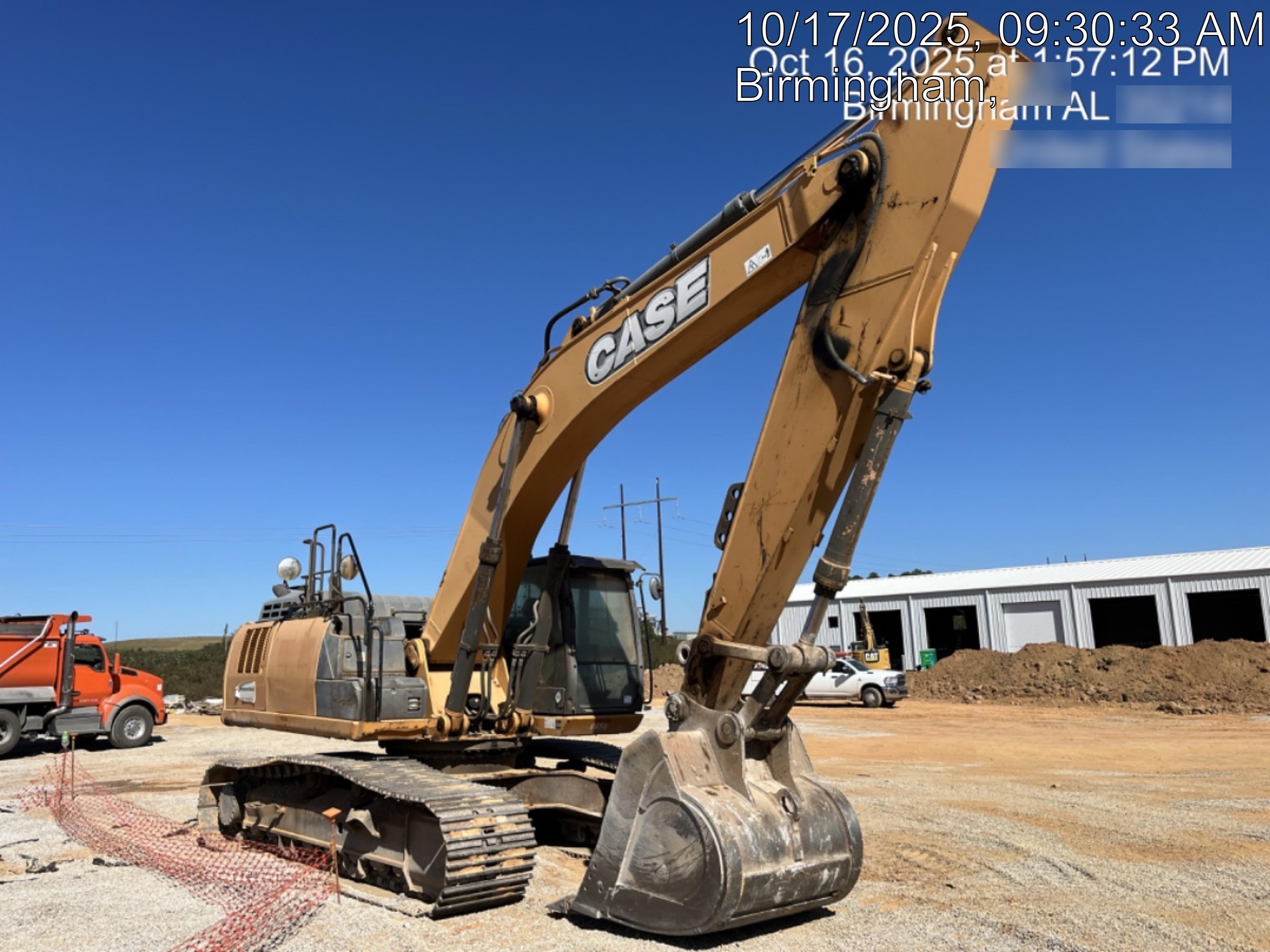 2015 Case CX350D CAB A/C, 13'-3" ARM, STEEL TRACKS, THUMB