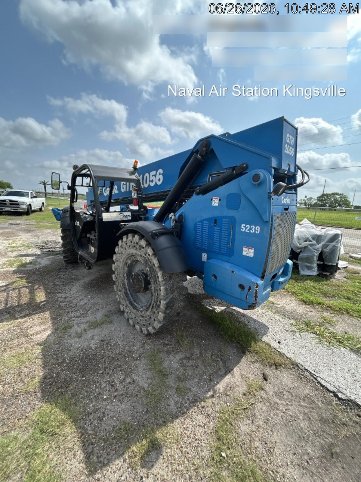 2017 Genie GTH-1056 Solid Tires, 60" carriage, Light Kit, Open ROPS, Flashing Beacon
