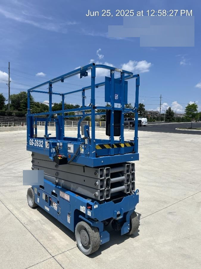2022 GENIE GS-2632