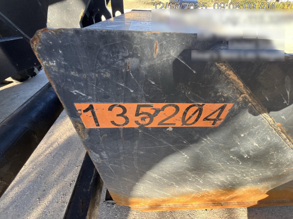2021 ARROW MATERIAL HANDLING Telehandler Fork Bucket