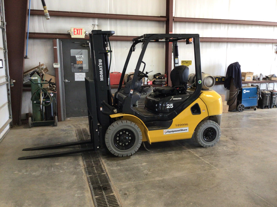 2021 KOMATSU FG25T-16