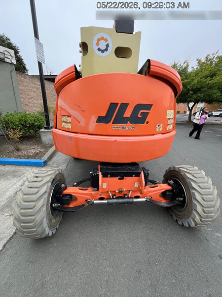 2019 JLG 450AJ