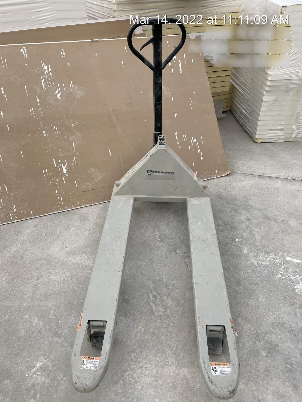 2022 STRONGWAY 4400 lb Pallet Jack