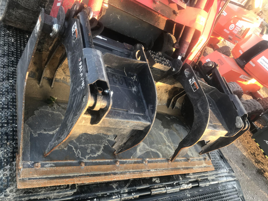 2020 PALADIN 72" Scrap Grapple Bucket - Paladin