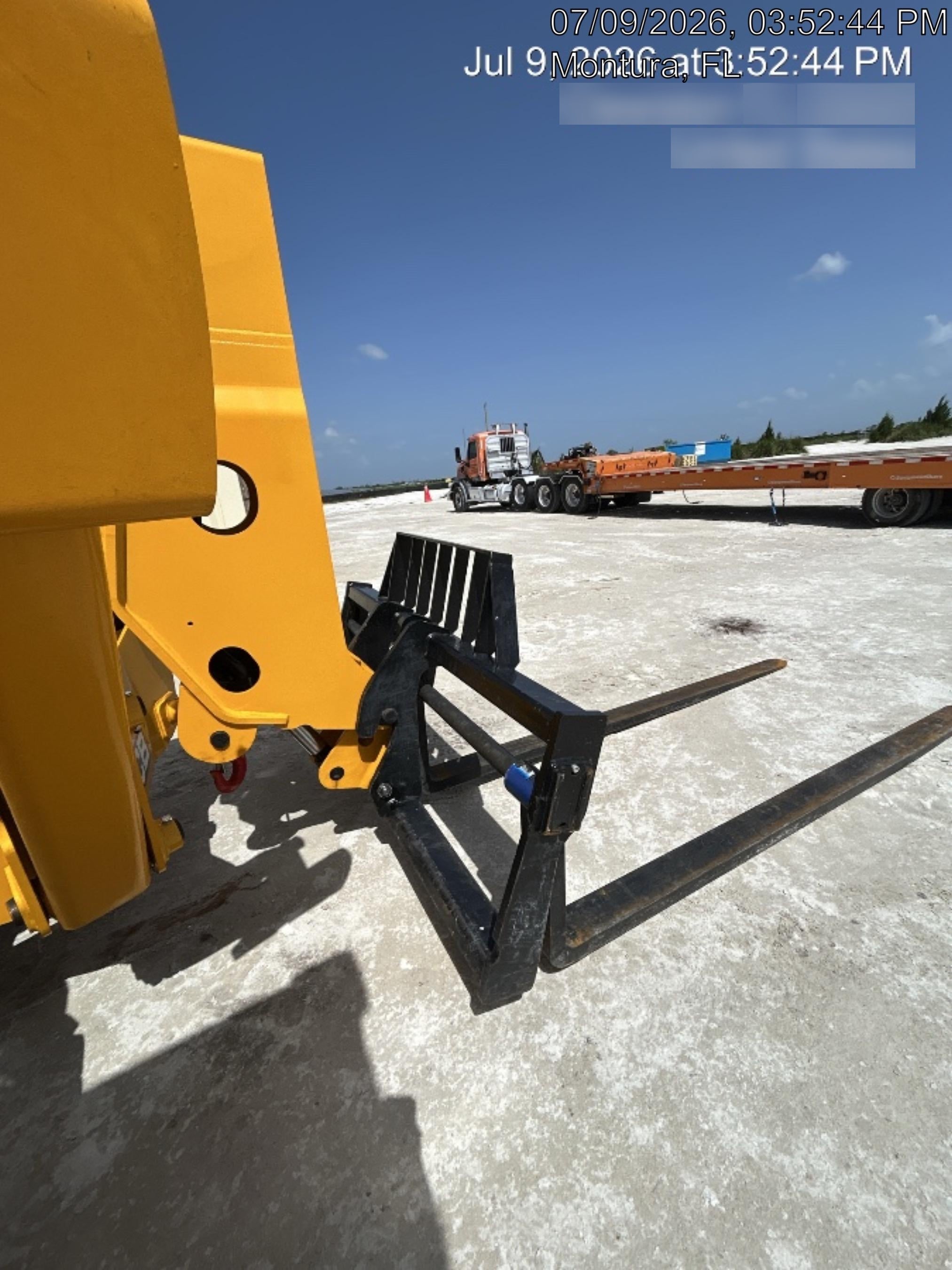 2026 JCB 512-56