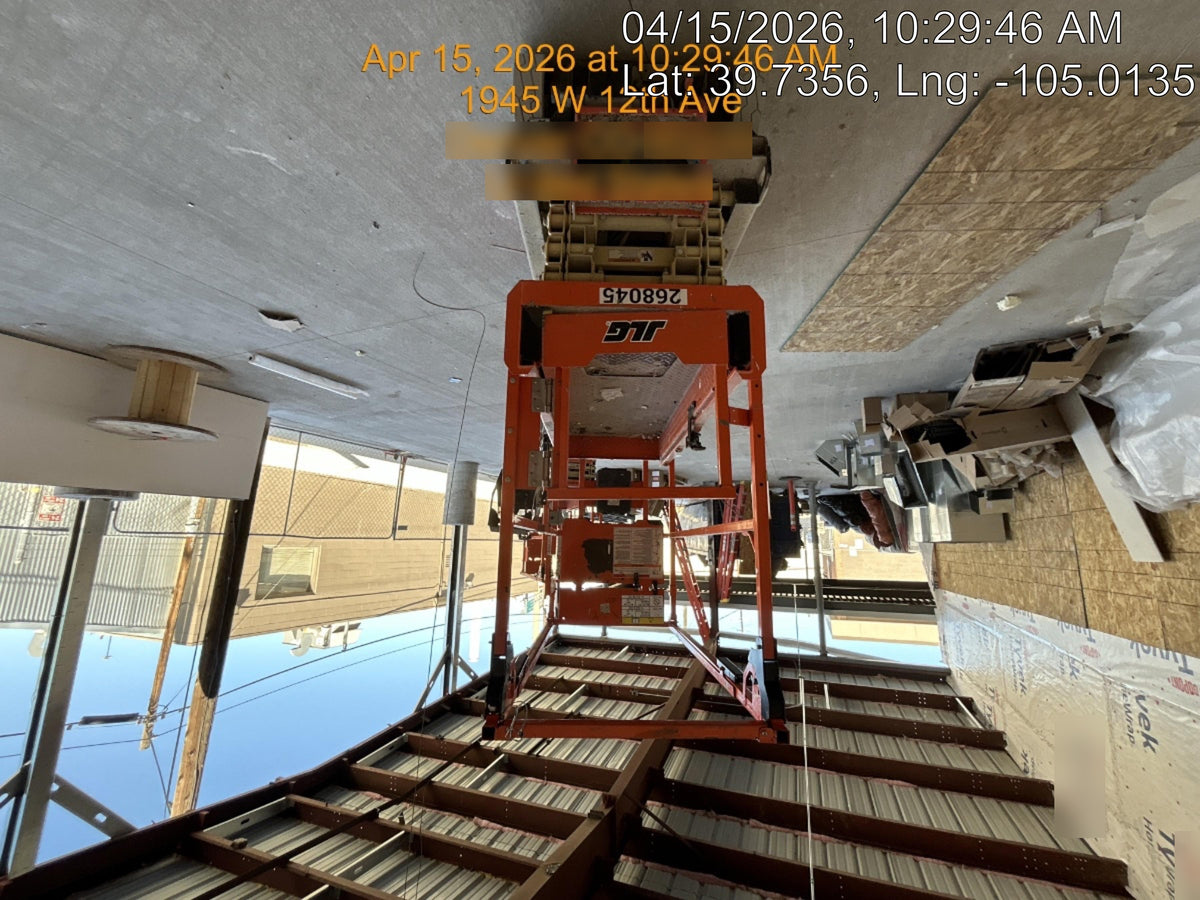 2022 JLG ES1932