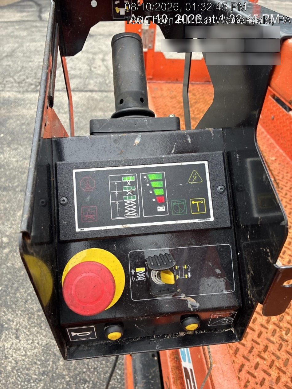 2022 JLG ES2632