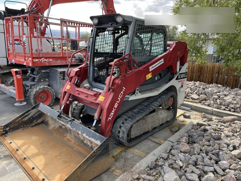 2019 TAKEUCHI TL10V2-CR