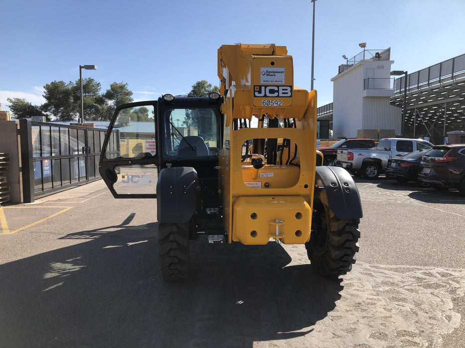 2020 JCB 506-36 Cab/Heat/Air, 74 HP, Solid Tires, STD Worklight, Beacon, Aux Hydraulics, Lifting Eye, Back up Alarm w/48" Carriage/48" Forks