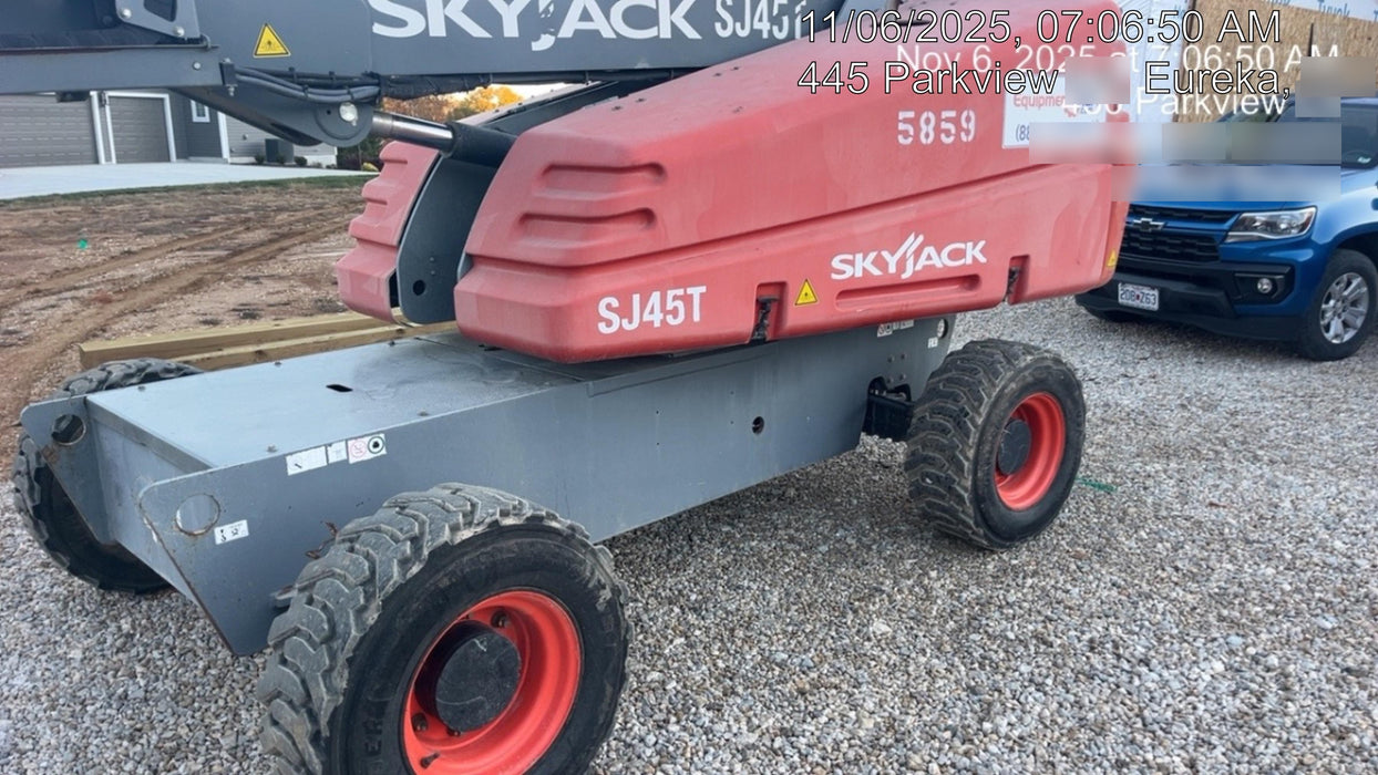2017 SKYJACK SJ45T+