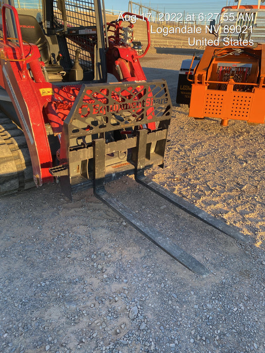 2020 PALADIN 48" Pallet Forks - Paladin