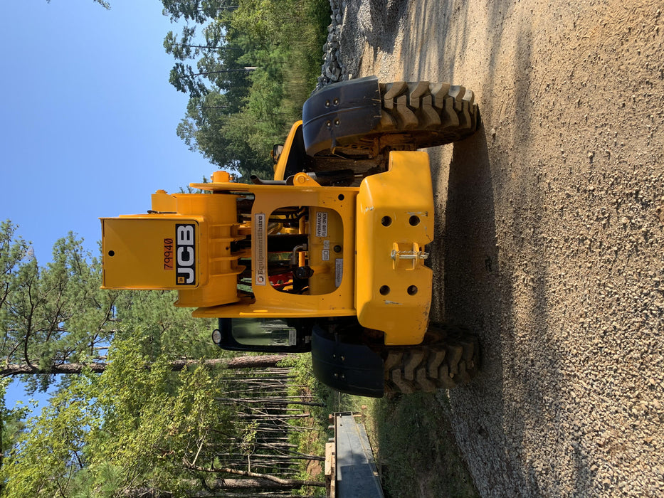 2020 JCB 510-56