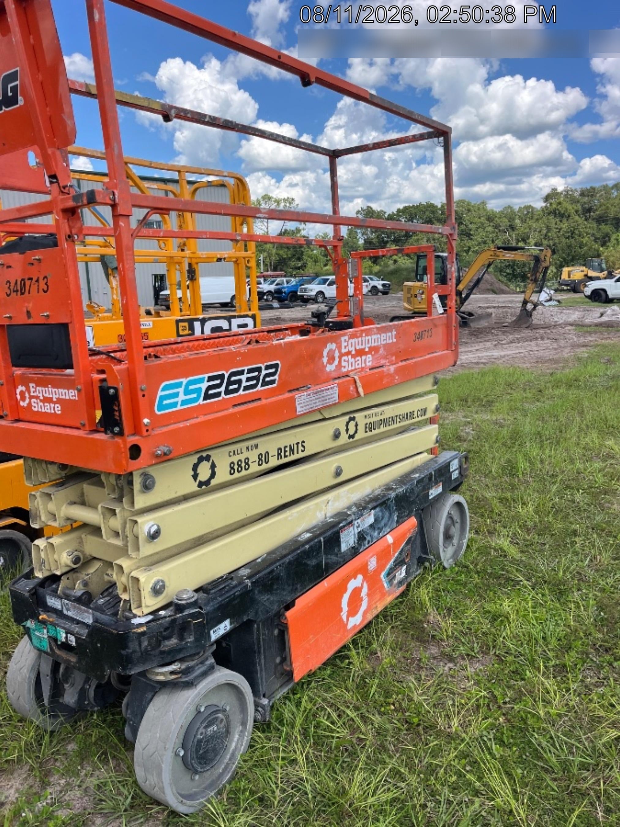 2023 JLG ES2632