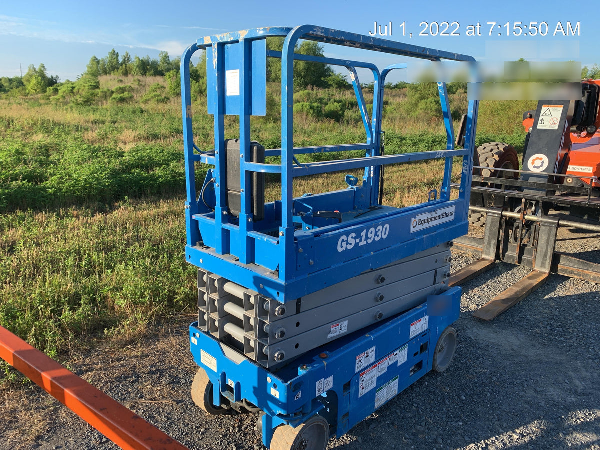 2020 Genie GS-1930 Fixed rails with chain entry gate - Pre A92.20