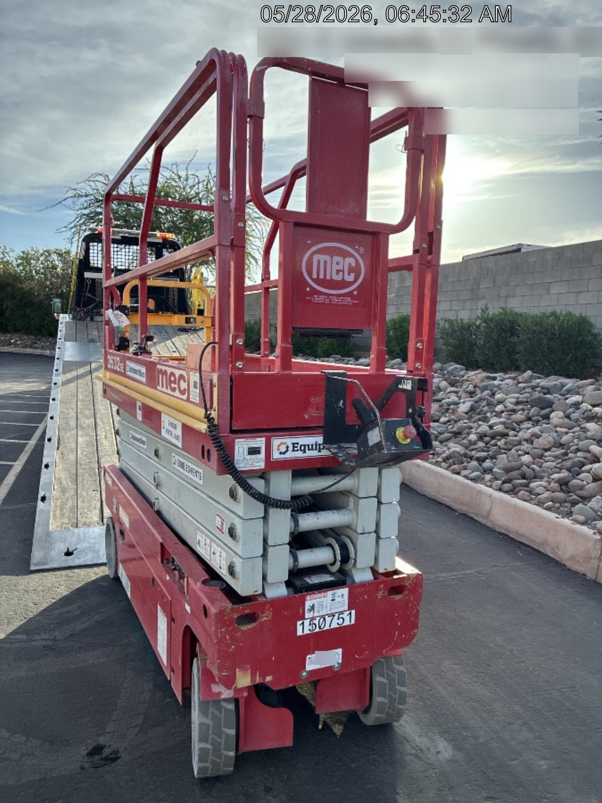 2021 MEC 2632SE