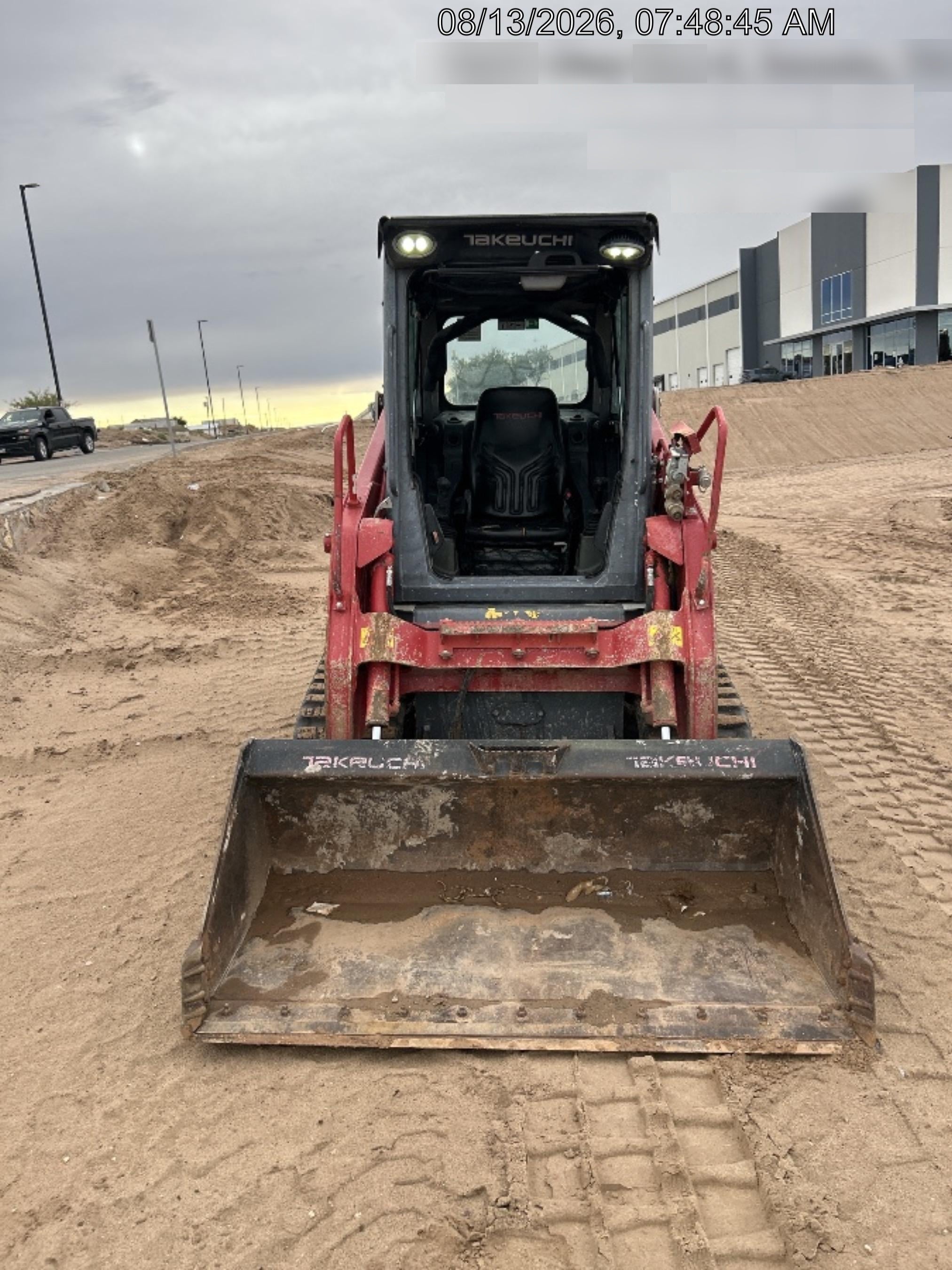 2021 TAKEUCHI TL8R2-CR