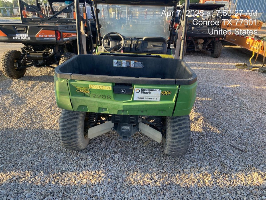 2020 John Deere XUV560E GATOR 4wd Utility Cart, Gas, 2 Seat, LED Strobe, Windshield Tempered Glass, Plastic Canopy, Wire Harness Kit, Backup Alarm