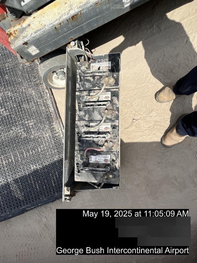 2017 Skyjack SJIII-3219 Skyjack SJ3219, Trojan Battery Set, Extended Warranty 5yr/5k hr