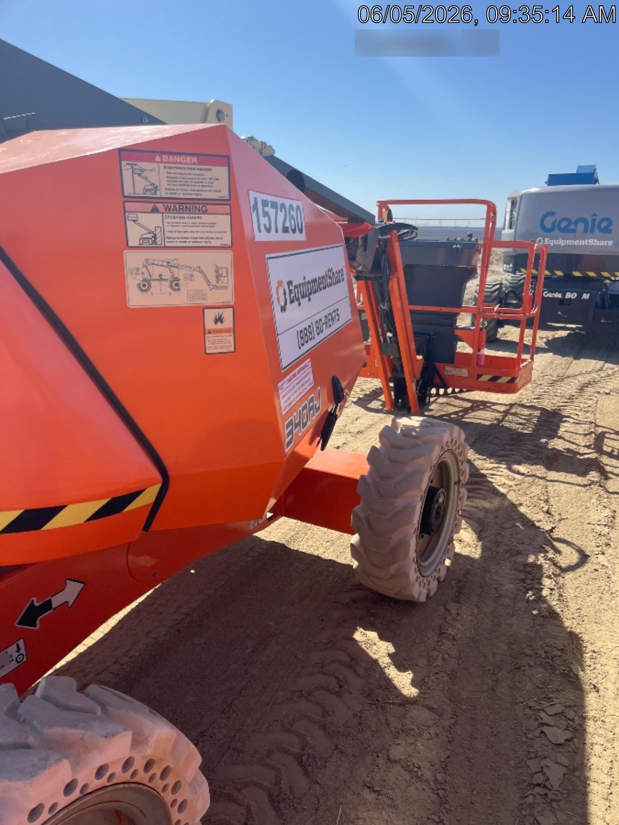 2021 JLG 340AJ