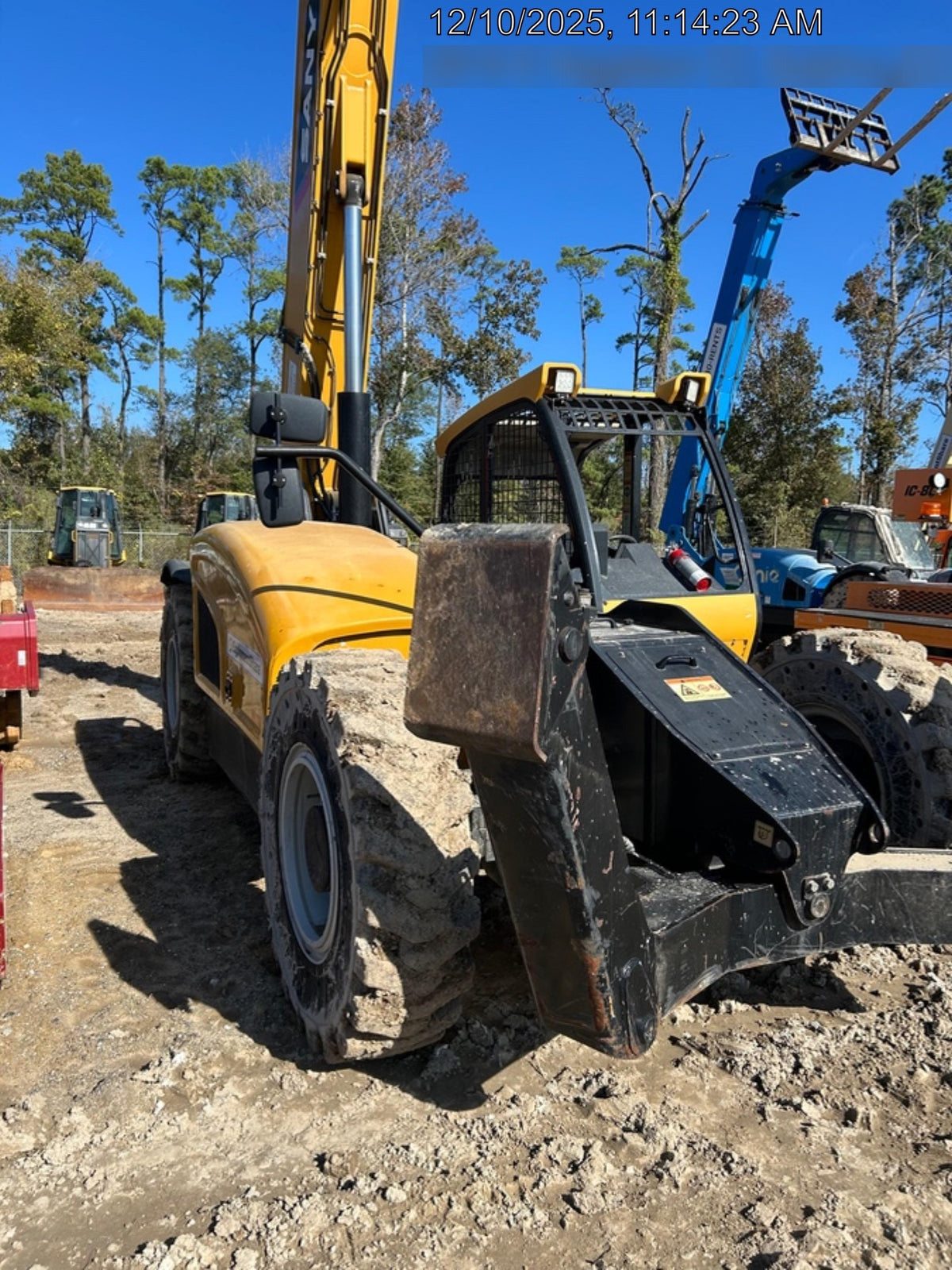 2022 SANY STH1256