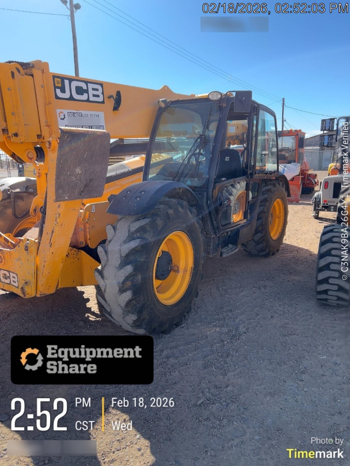 2019 JCB 510-56 74 HP w/CAB/HVAC, Beacon, Worklights, Aux Hydraulics, Foam Filled Tires w/60" Carriage/Forks