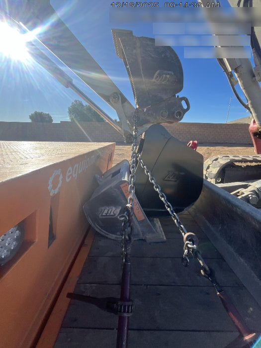 2021 TAKEUCHI TB250-2