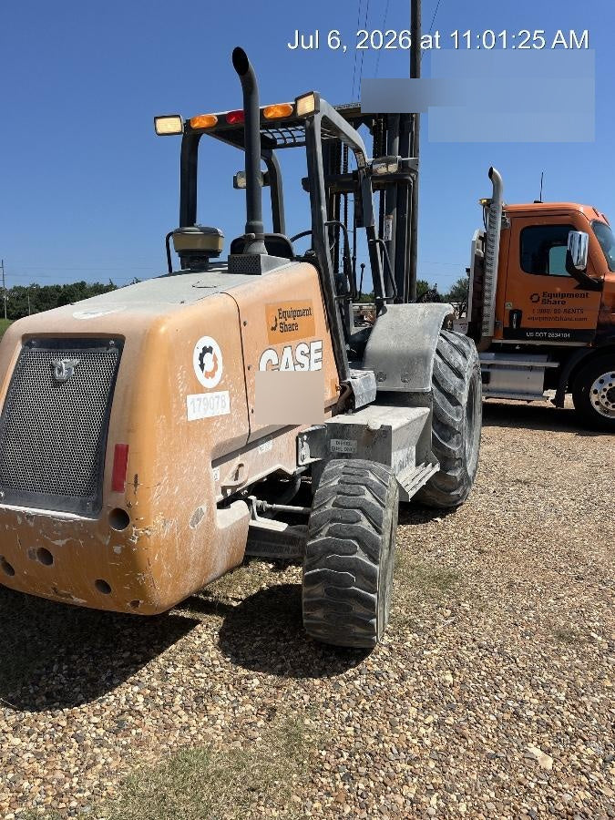 2021 CASE 588H