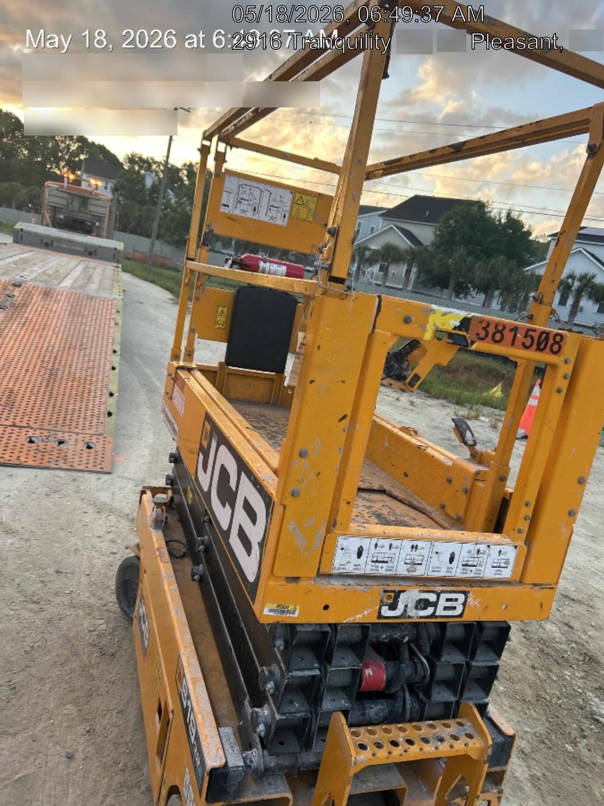 2024 JCB S1932E
