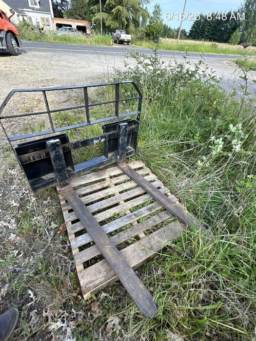 2022 ARROW MATERIAL HANDLING 48" Pallet Forks - Arrow