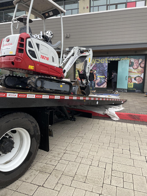 2021 TAKEUCHI TB216R