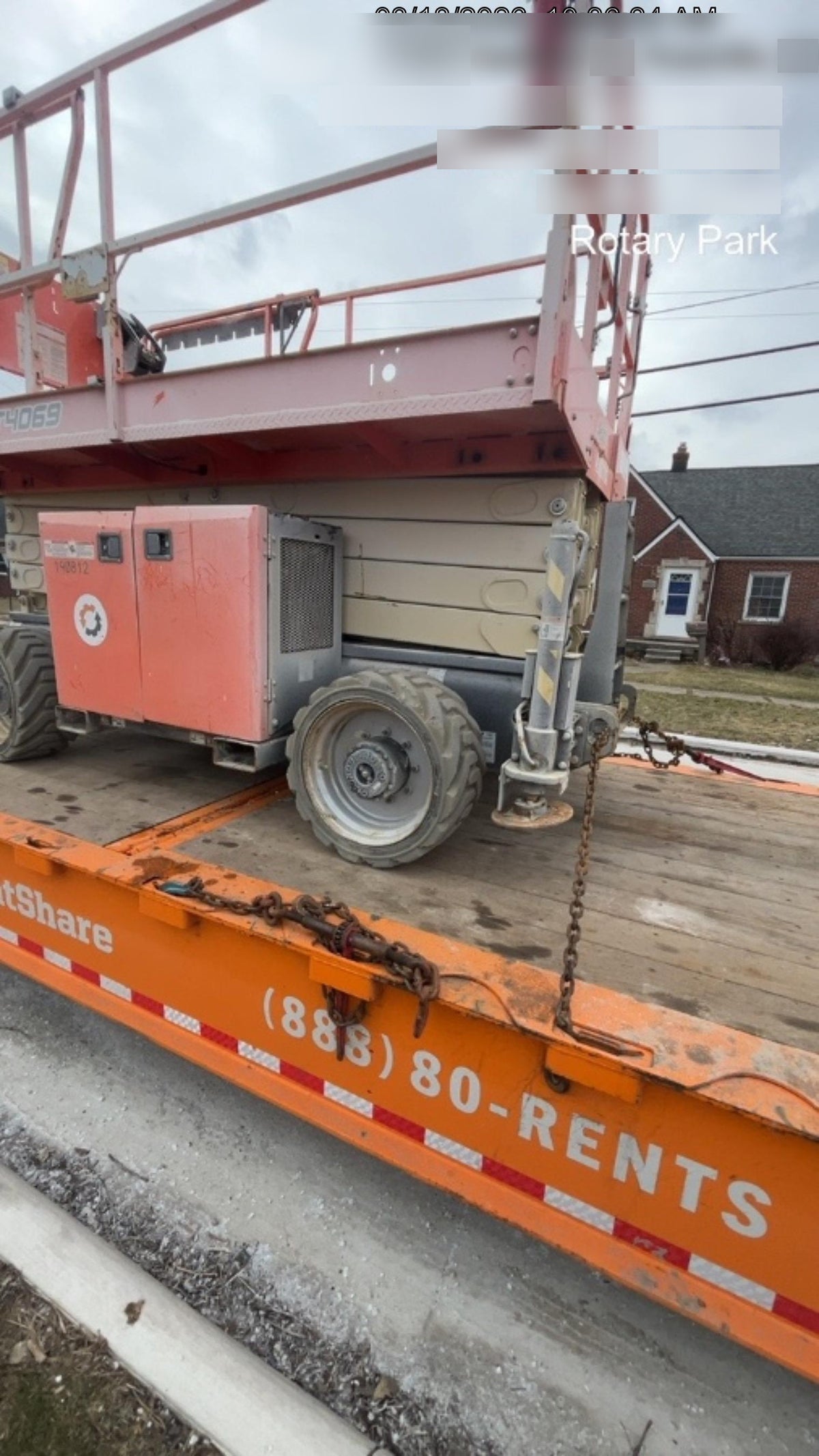 2021 JLG RT4069