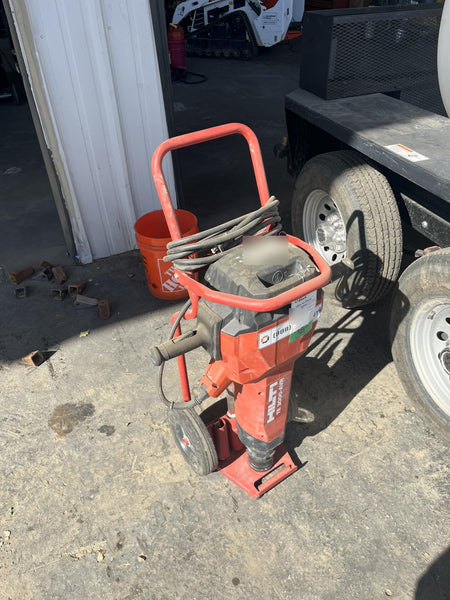 2023 HILTI TE 3000-AVR