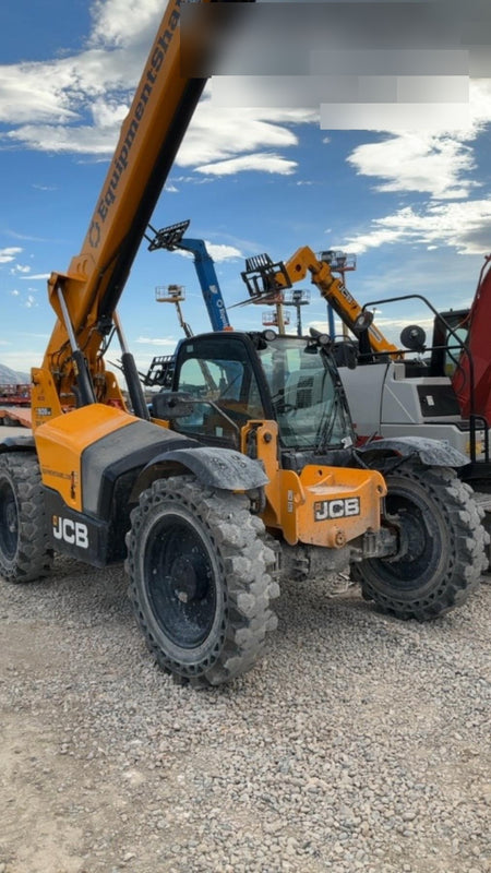 2025 JCB 509-42