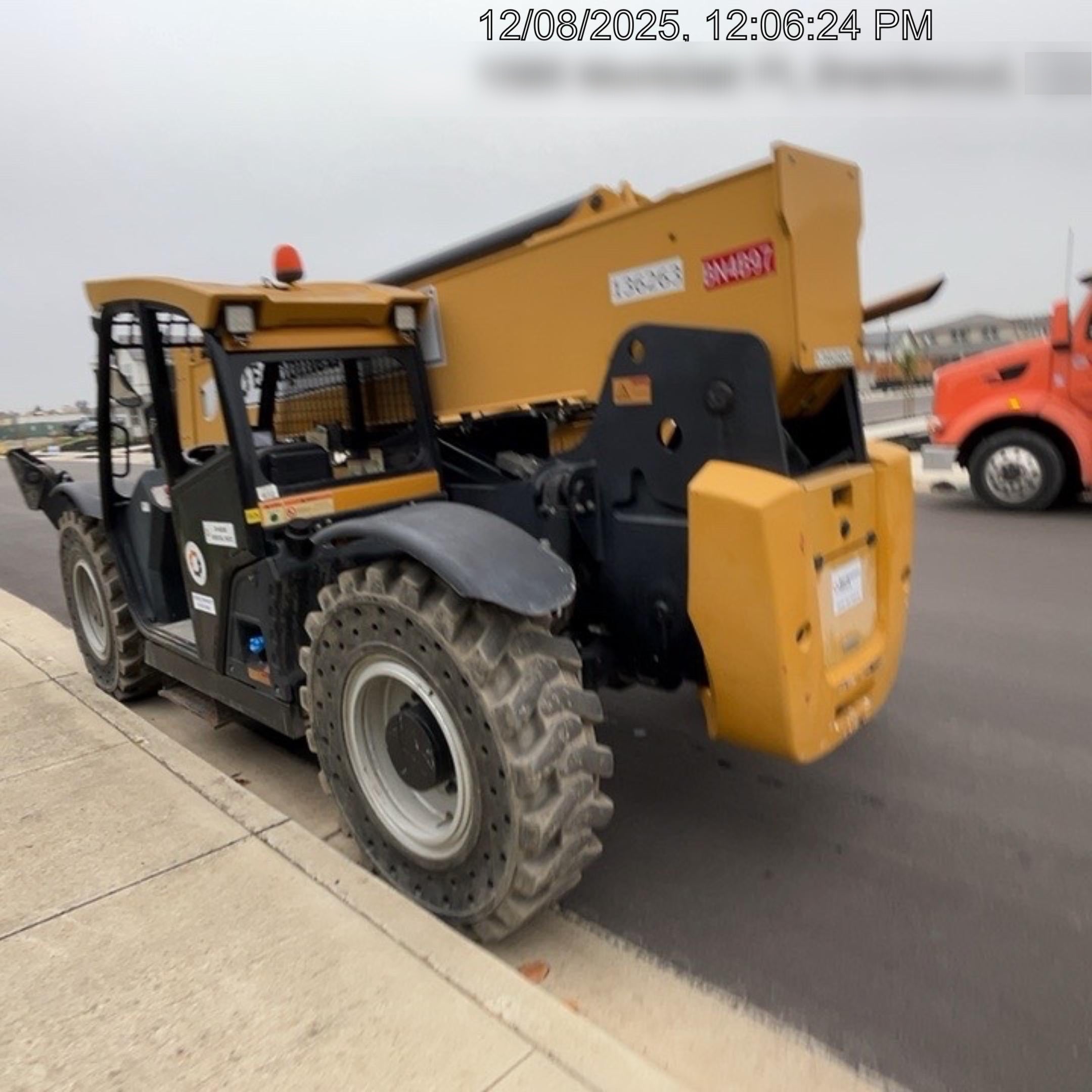 2021 SANY STH1056