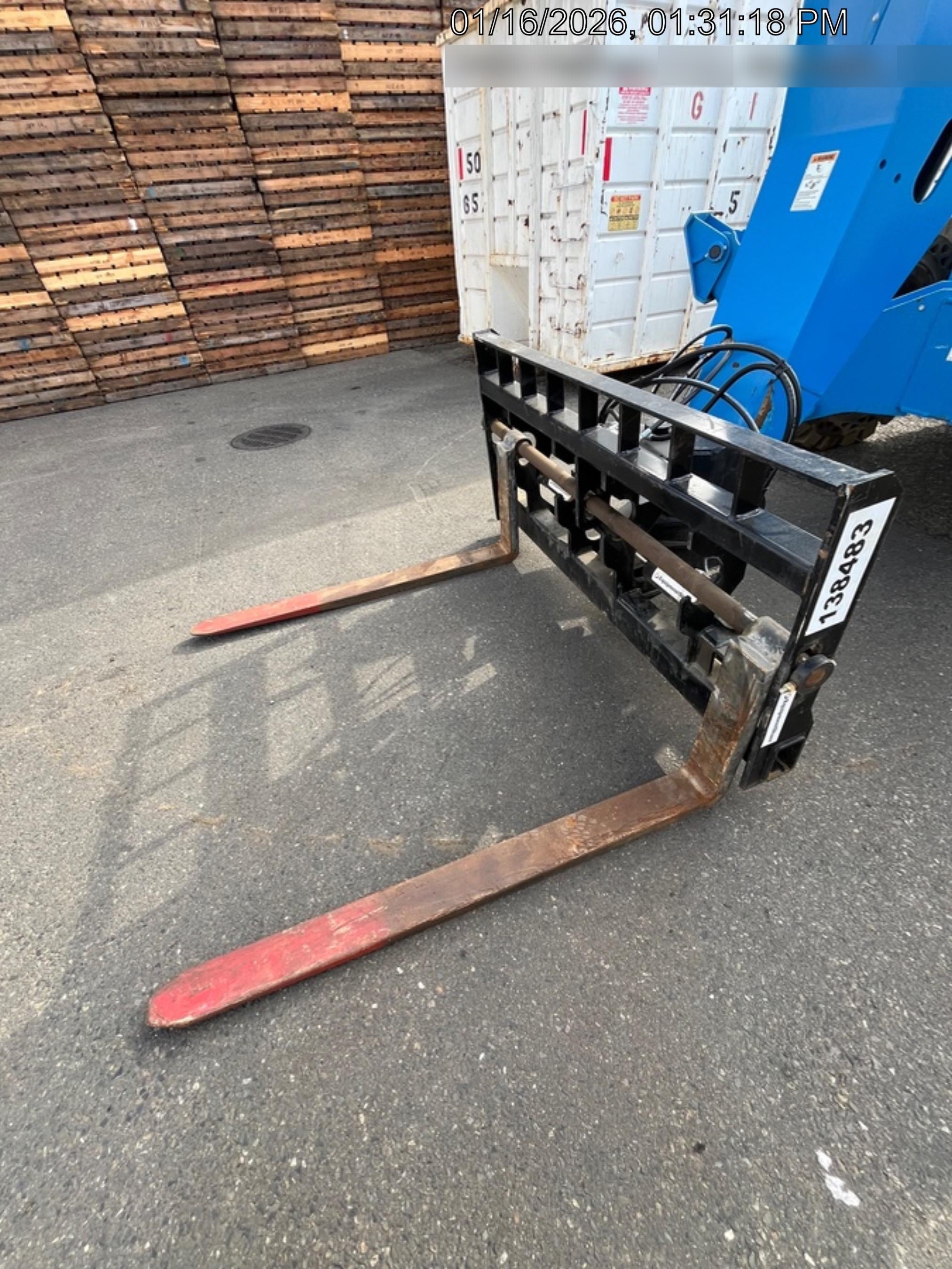 2021 GENIE 72" Swing Carriage - Genie