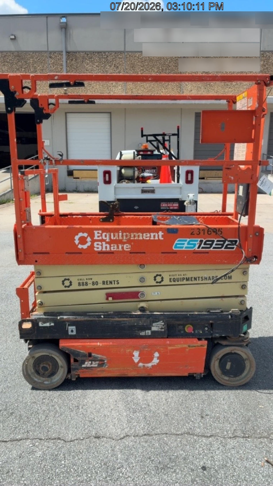 2022 JLG ES1932