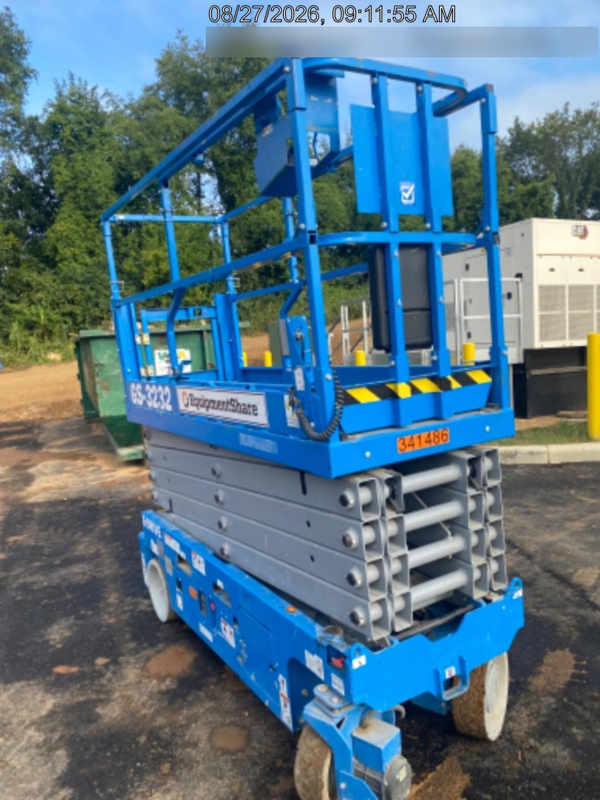 2023 GENIE GS-3232
