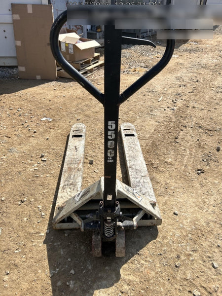2022 ROUGHNECK 5,500lb Manual Pallet Jack - Roughneck