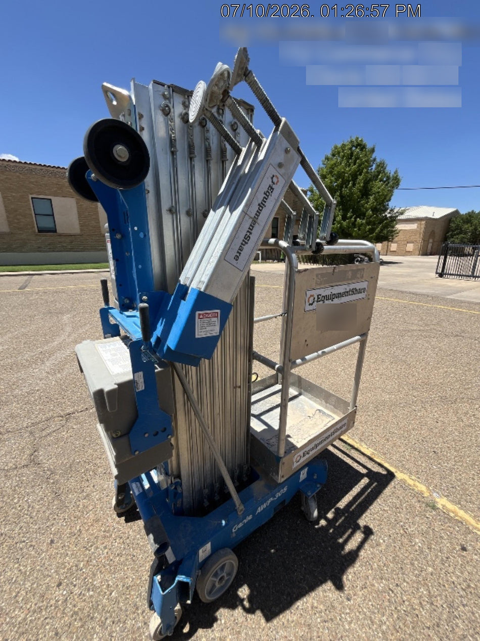 2018 GENIE AWP-30S