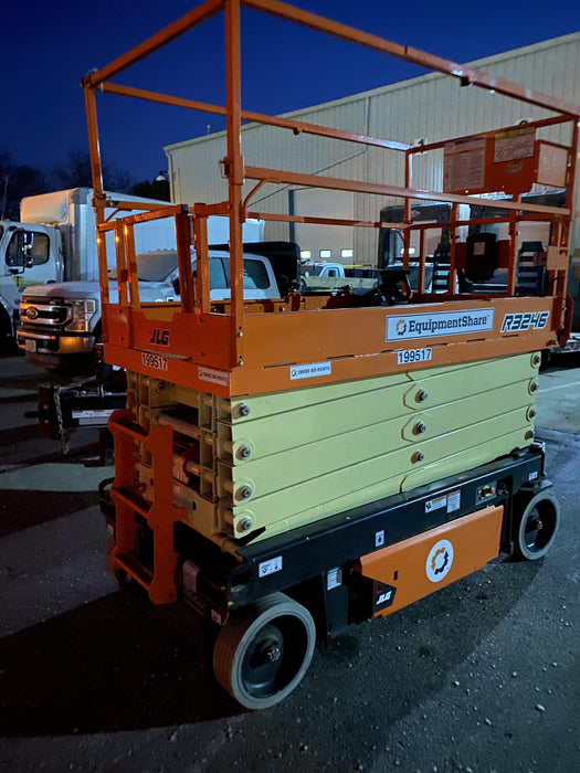 2021 JLG R3246