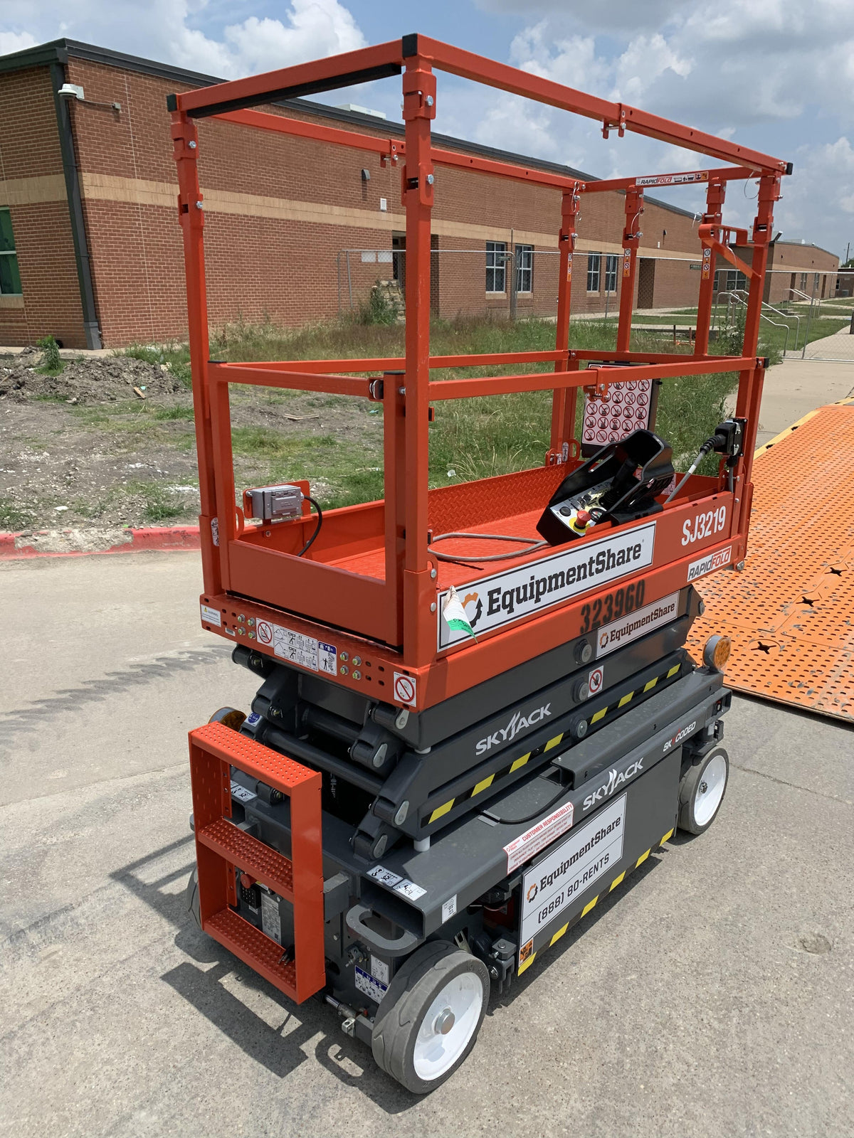 2023 SKYJACK SJ3219