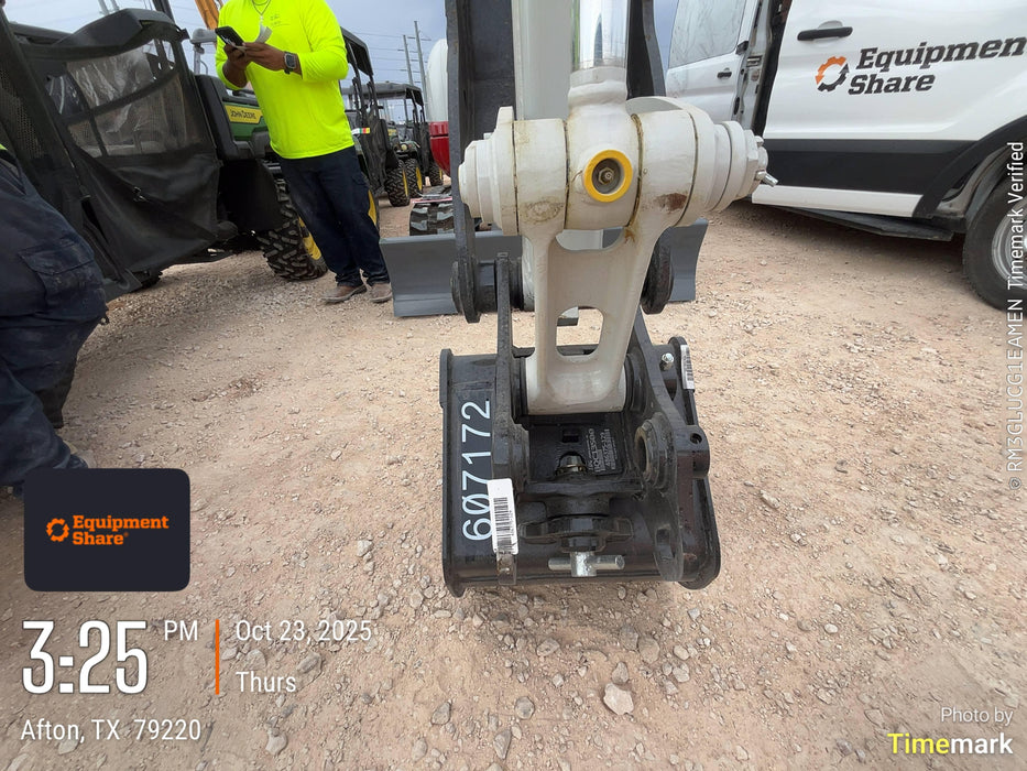 2025 TAKEUCHI 18" HD Bucket - Takeuchi