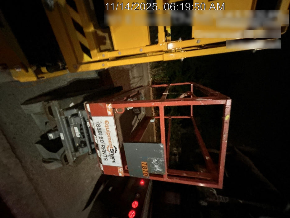 2017 Skyjack SJIII-3219 Skyjack SJIII3219 Scissor Lift w/Trojan Batteries