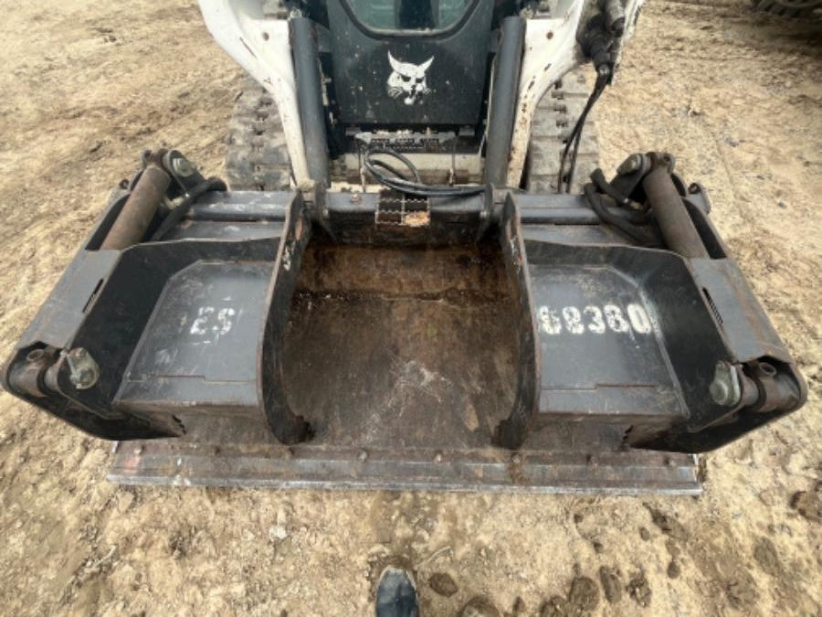 2020 PALADIN 76" Scrap Grapple Bucket - Paladin